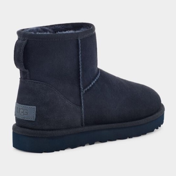 New Ugg classic mini II boot - Picture 2 of 9